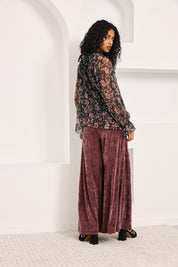 BLUSA TUL VOLANTES ESTAMPADA - NEGRO