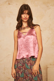 STRAP TOP WITH FITTING - MAGENTA