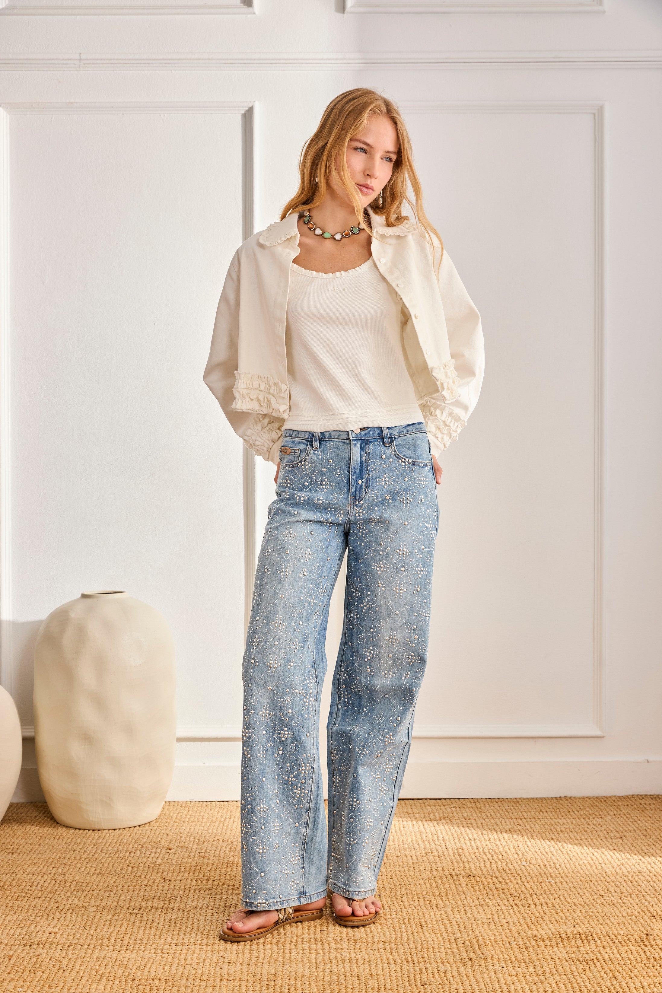 Ribbed top with ruffled trim - off-white