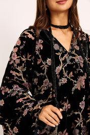 SHORT VELVET FLOCKED FLORAL DRESS - BLACK