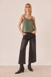 TOP LENCERO SATINADO - GREEN