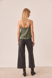 TOP LENCERO SATINADO - GREEN