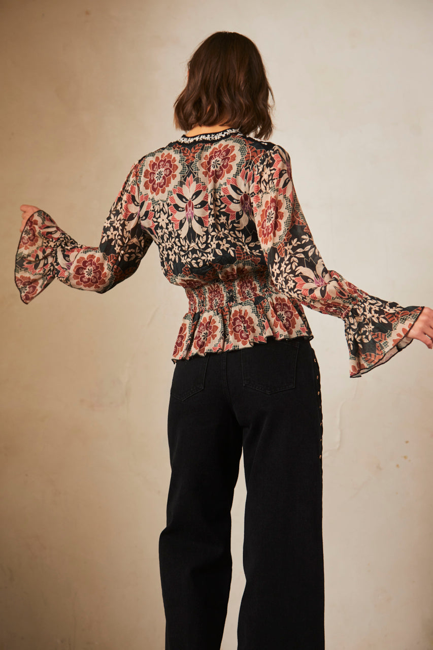 Long-sleeved printed blouse with embroidery - Black