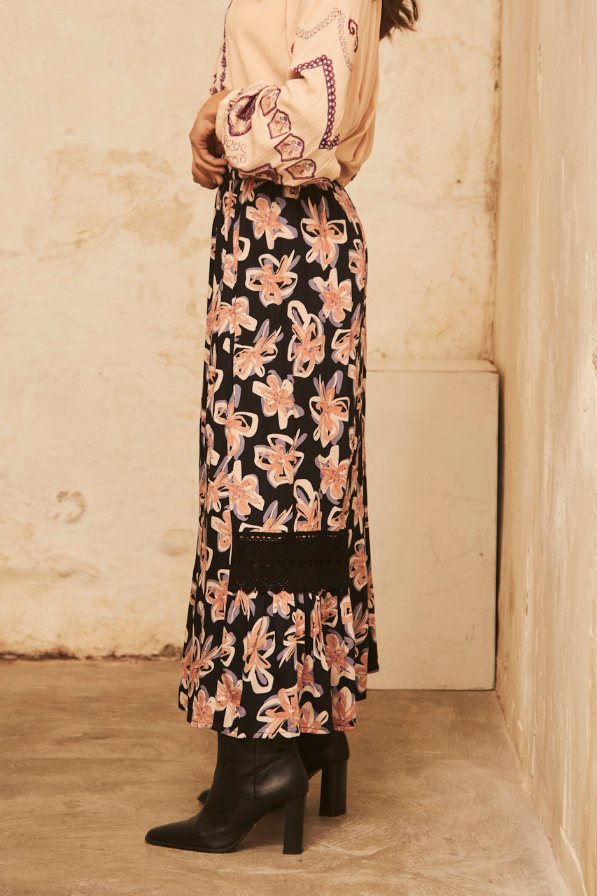 FALDA LARGA ESTAMPADA CON BLONDA - BLACK