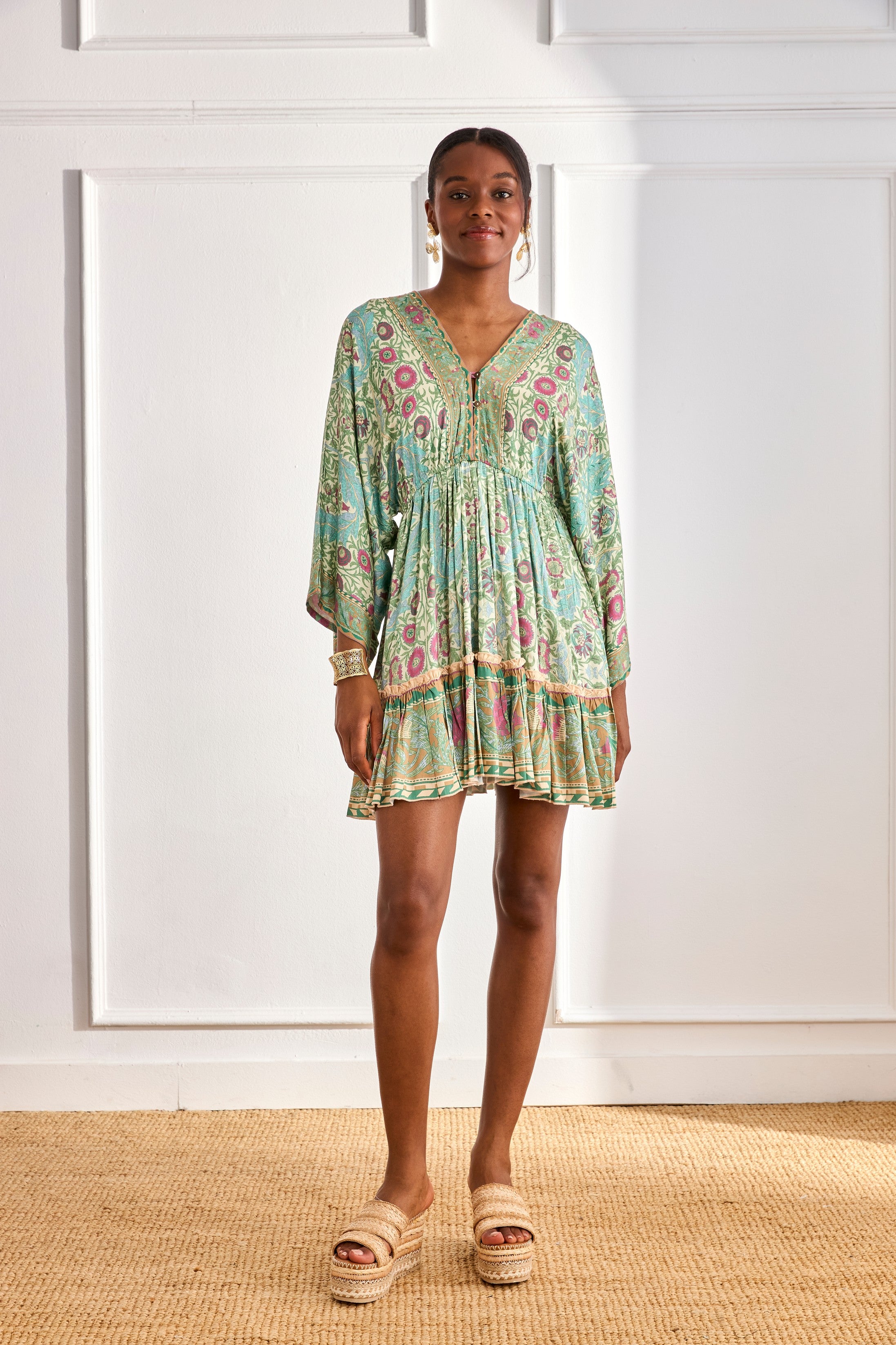 SHORT CAFTAN DRESS WITH FLORAL RUFFLE