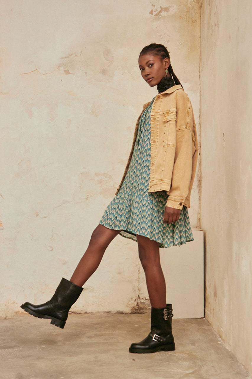 SHORT DRESS WITH LONG SLEEVES AND PRINTED LACE - TURQUOISE