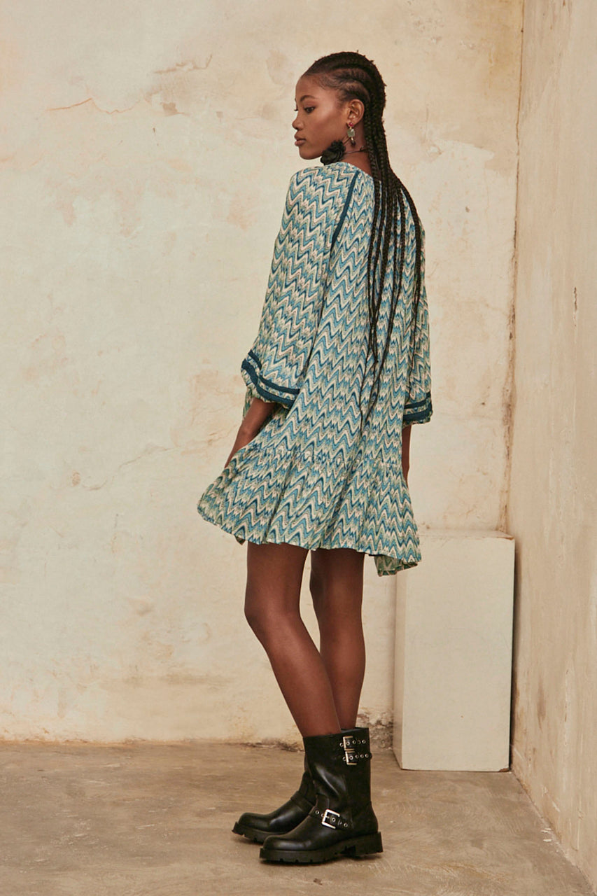 SHORT DRESS WITH LONG SLEEVES AND PRINTED LACE - TURQUOISE