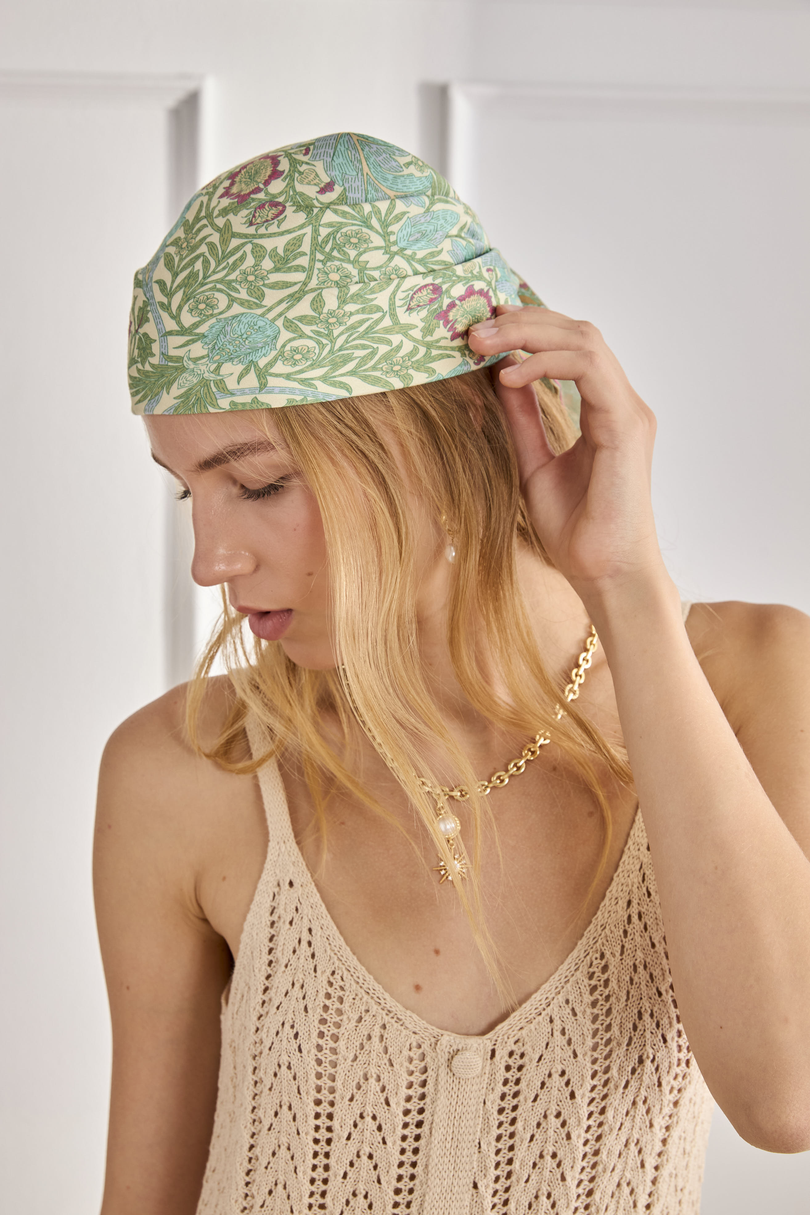 BOTANICAL PRINT SCARF - BLUE