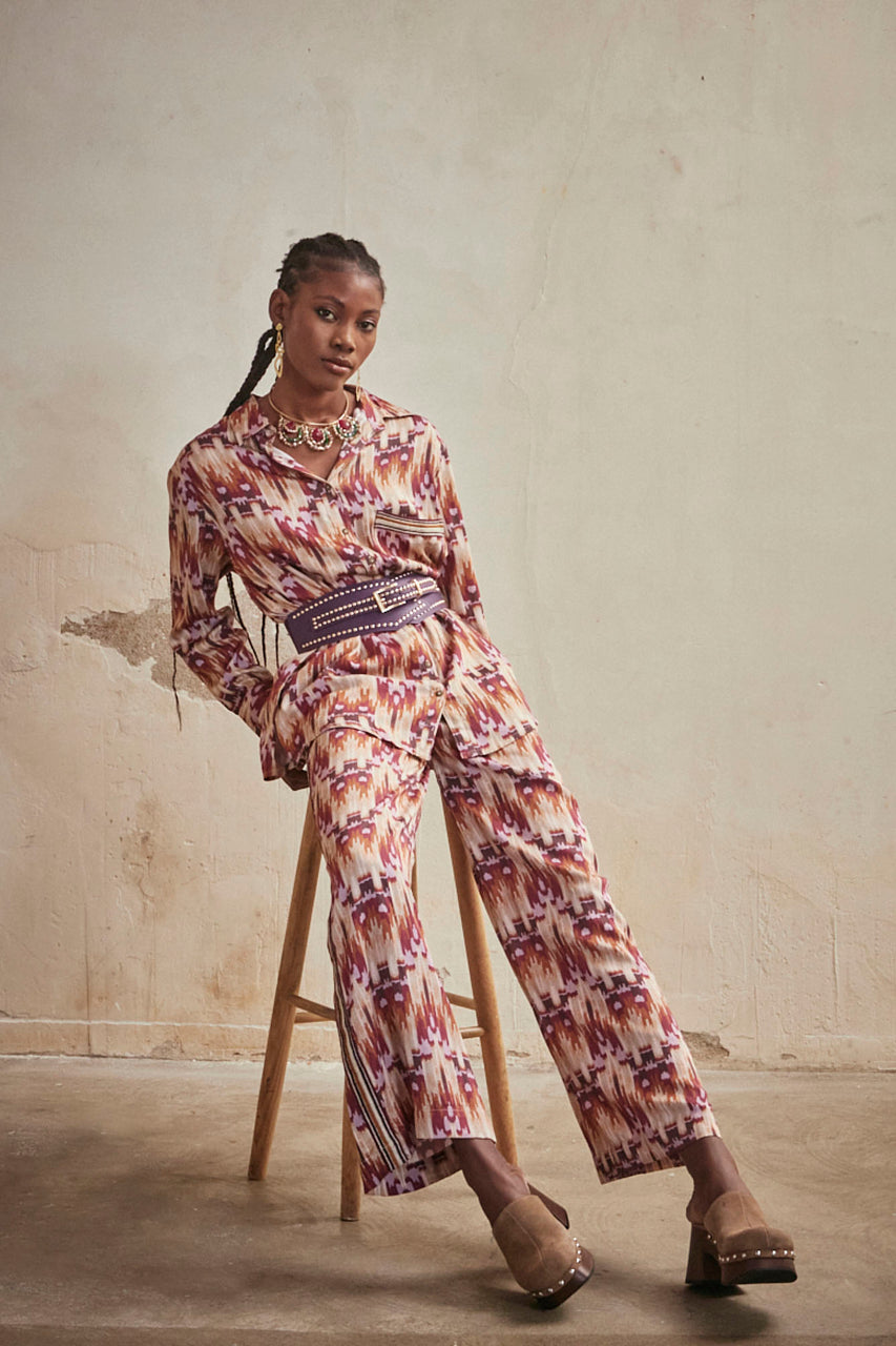 STRAIGHT FLOWING PRINTED PANTS WITH EMBROIDERY - WINE