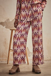 STRAIGHT FLOWING PRINTED PANTS WITH EMBROIDERY - WINE
