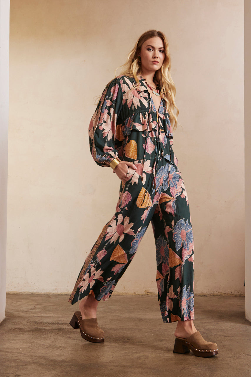 Straight-leg fluid trousers with embroidery - green