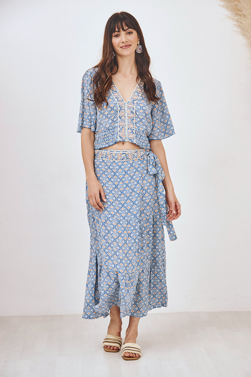 PRINTED CROP TOP - BLUE