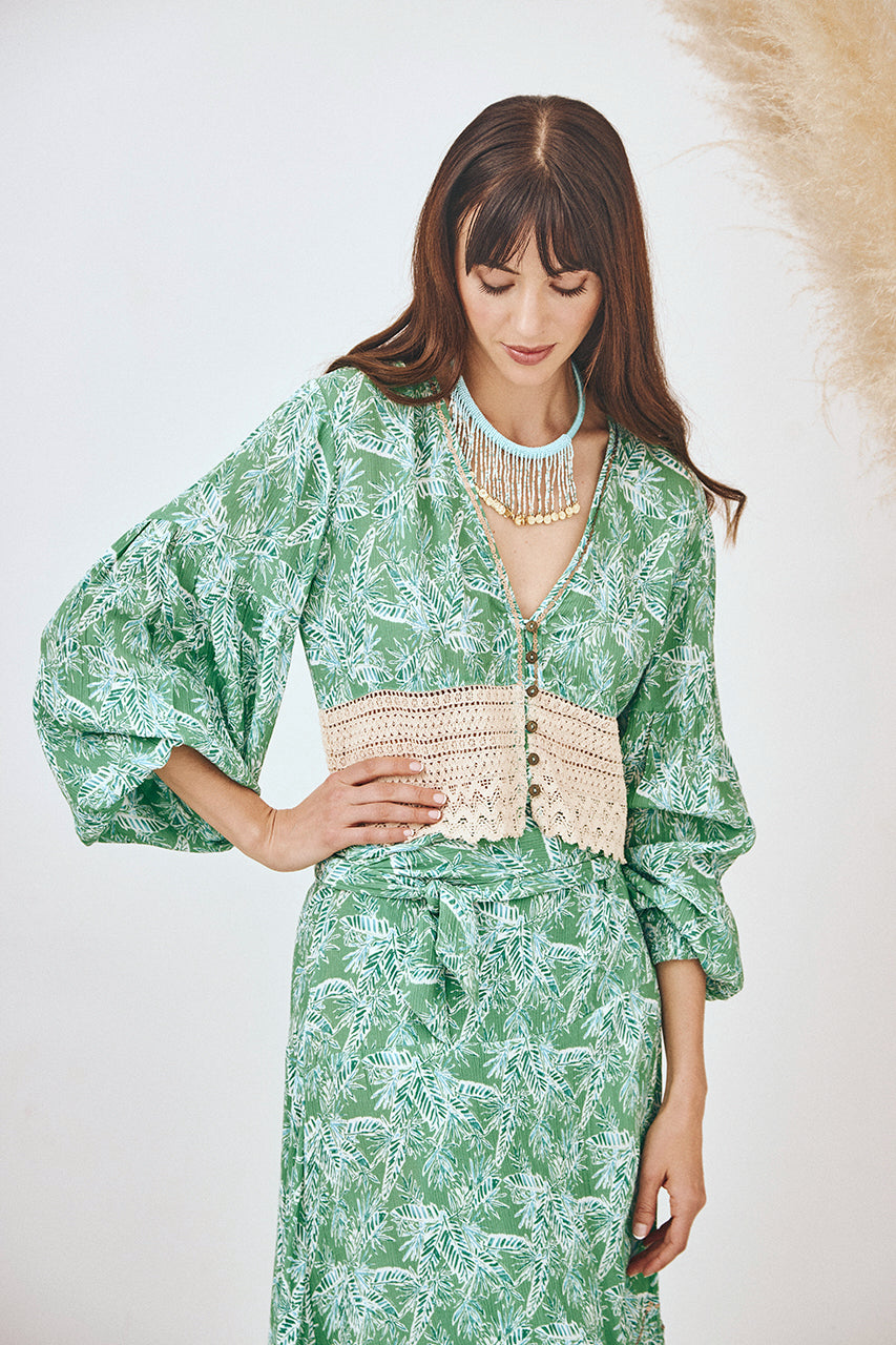 PRINTED BLOUSE WITH BUTTONS AND LACE - GREEN