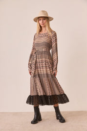 VESTIDO ESTAMPADO VOLANTE GUIPUR - PEACH
