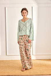 PANTALÓN FLORAL CAMPANA - CRUDO