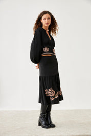 FALDA FLORES BORDADAS - BLACK