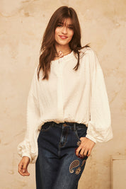 Loose, long-sleeved shirt with elastic at the hem - ECRU