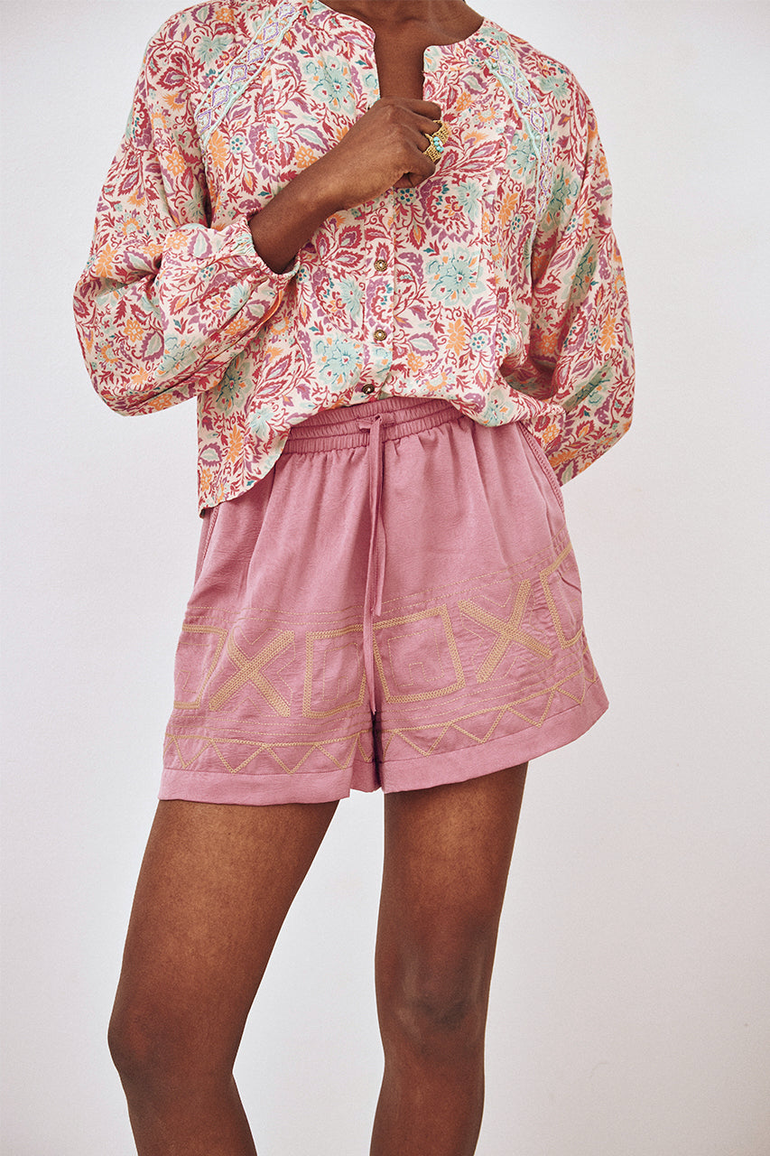 SHORT BORDADO - ROSA