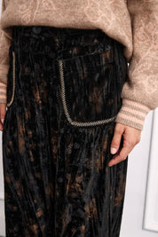 PRINTED VELVET JOGGER PANTS - BLACK - BLACK