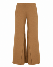 PANTALÓN FLARED PUNTO BOLSILLOS - CAMEL
