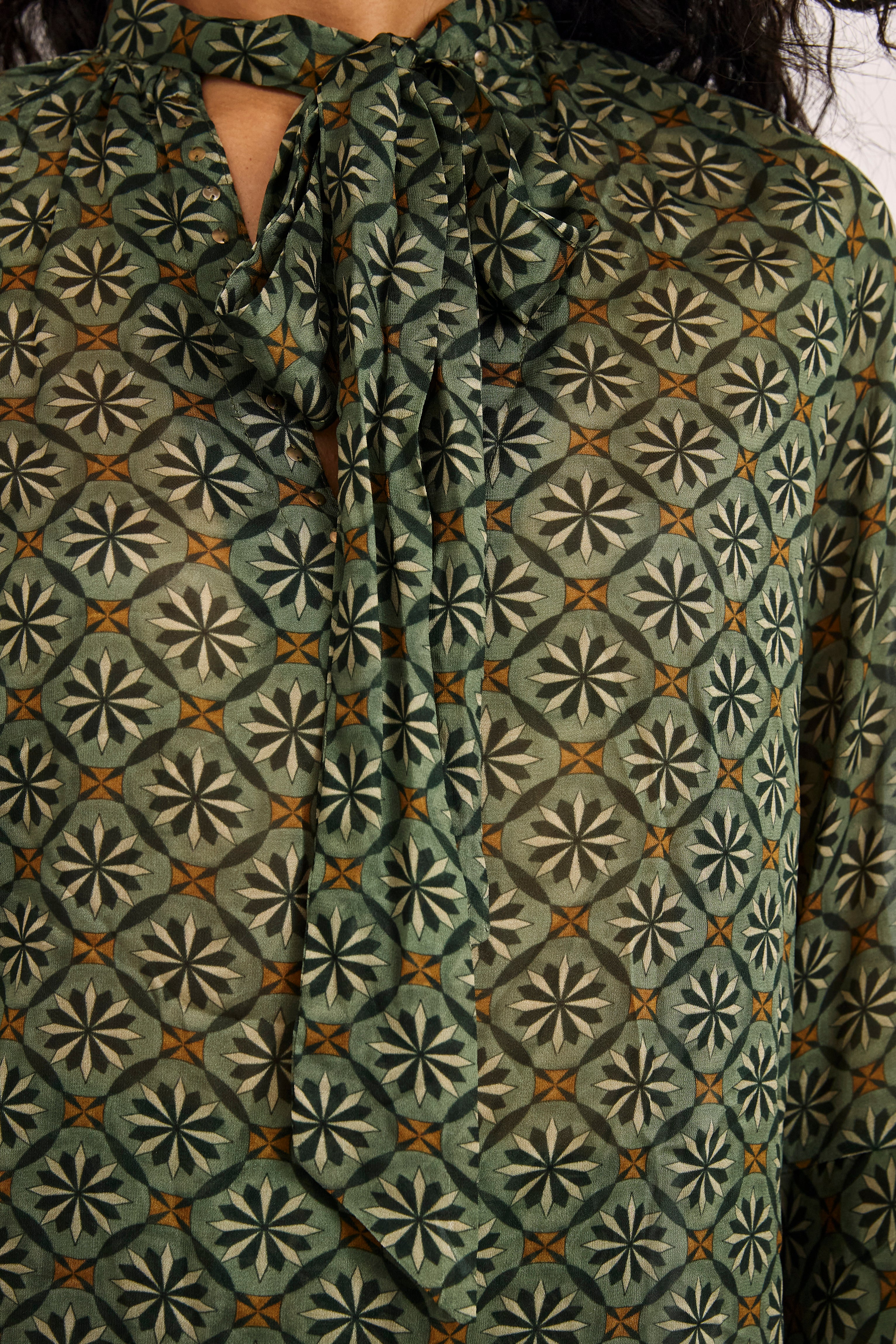 LX.BANU-000011_2.jpg