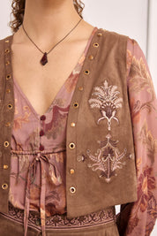 EMBROIDERED AND STUDDED SUEDE VEST - CHOCOLATE