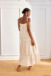 VESTIDO PLISADOS Y CALADOS - CRUDO