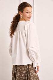 PLEATED AND EMBROIDERED MAO BLOUSE - WHITE