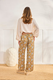 BLUSA BORDADOS CUELLO MAO - CRUDO