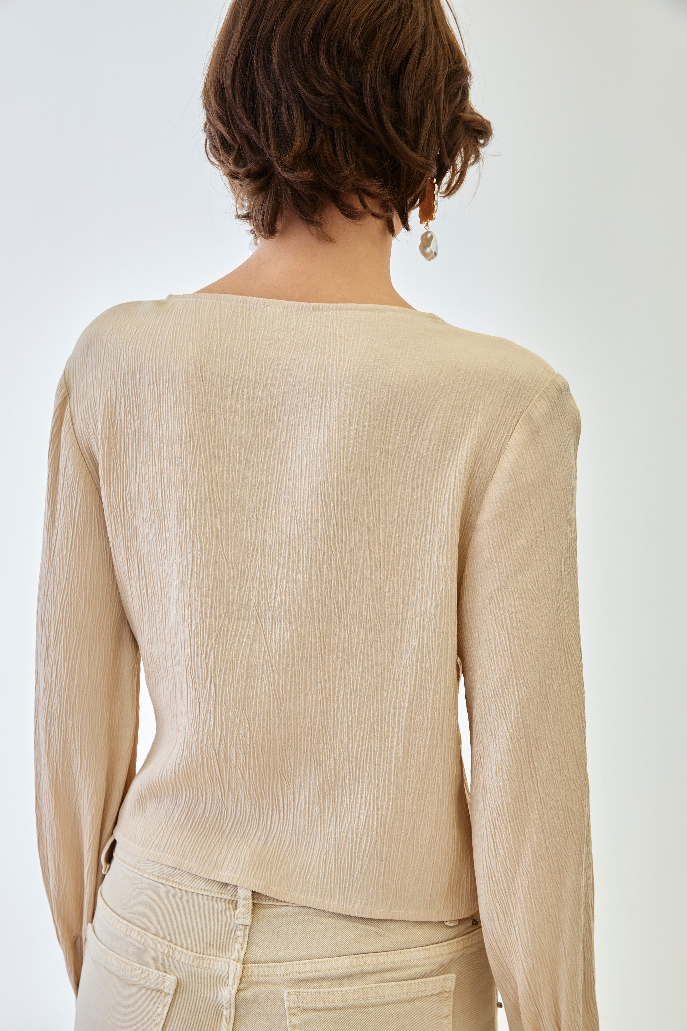 SMOKED CROSSED BLOUSE WITH LACE - CAMEL – NKNnekane