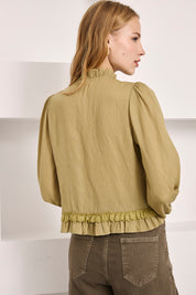 BLUSA VOLANTES Y PASAMANERÍA - CAQUI