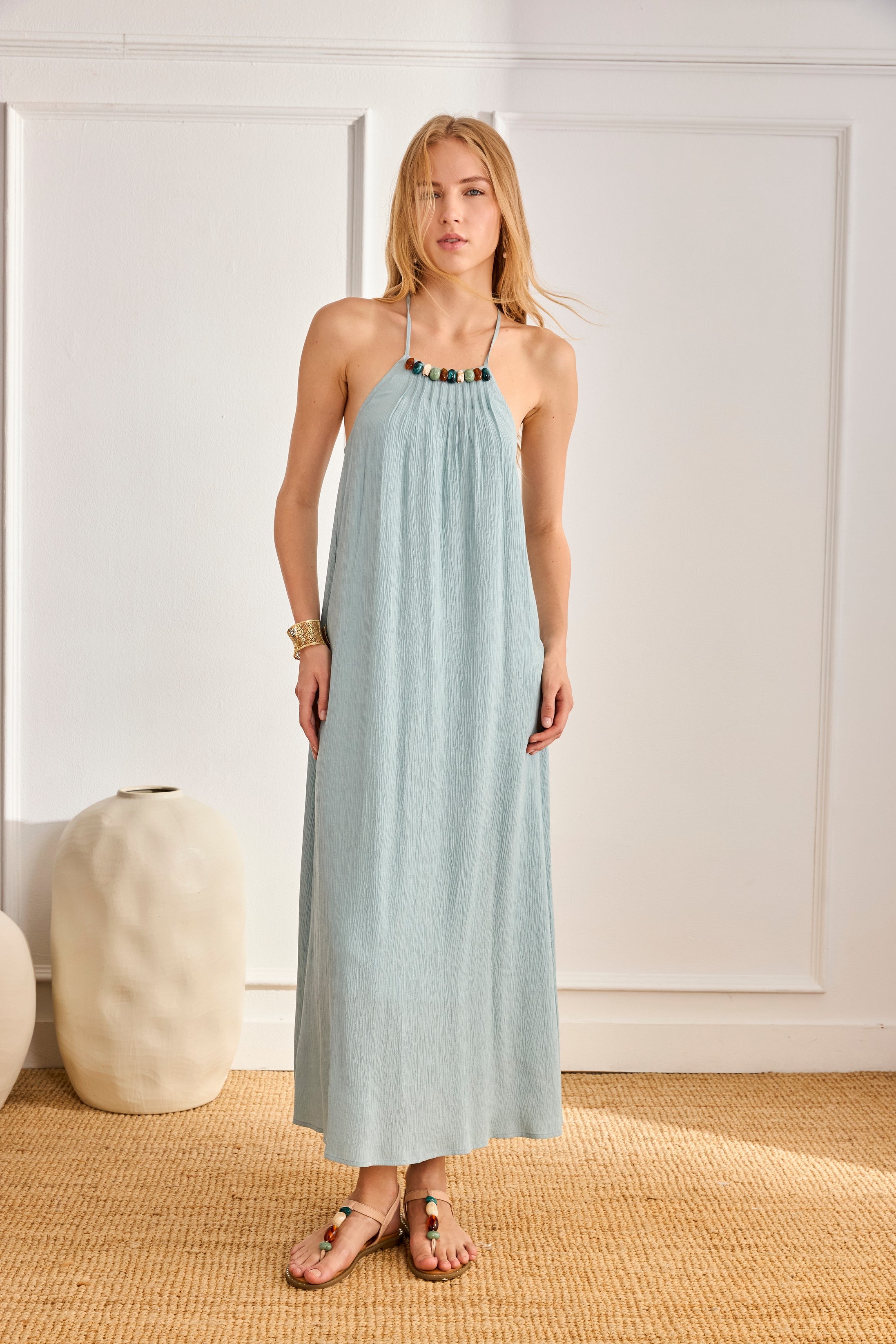 VESTIDO SMOKED HALTER PIEDRAS - AZUL