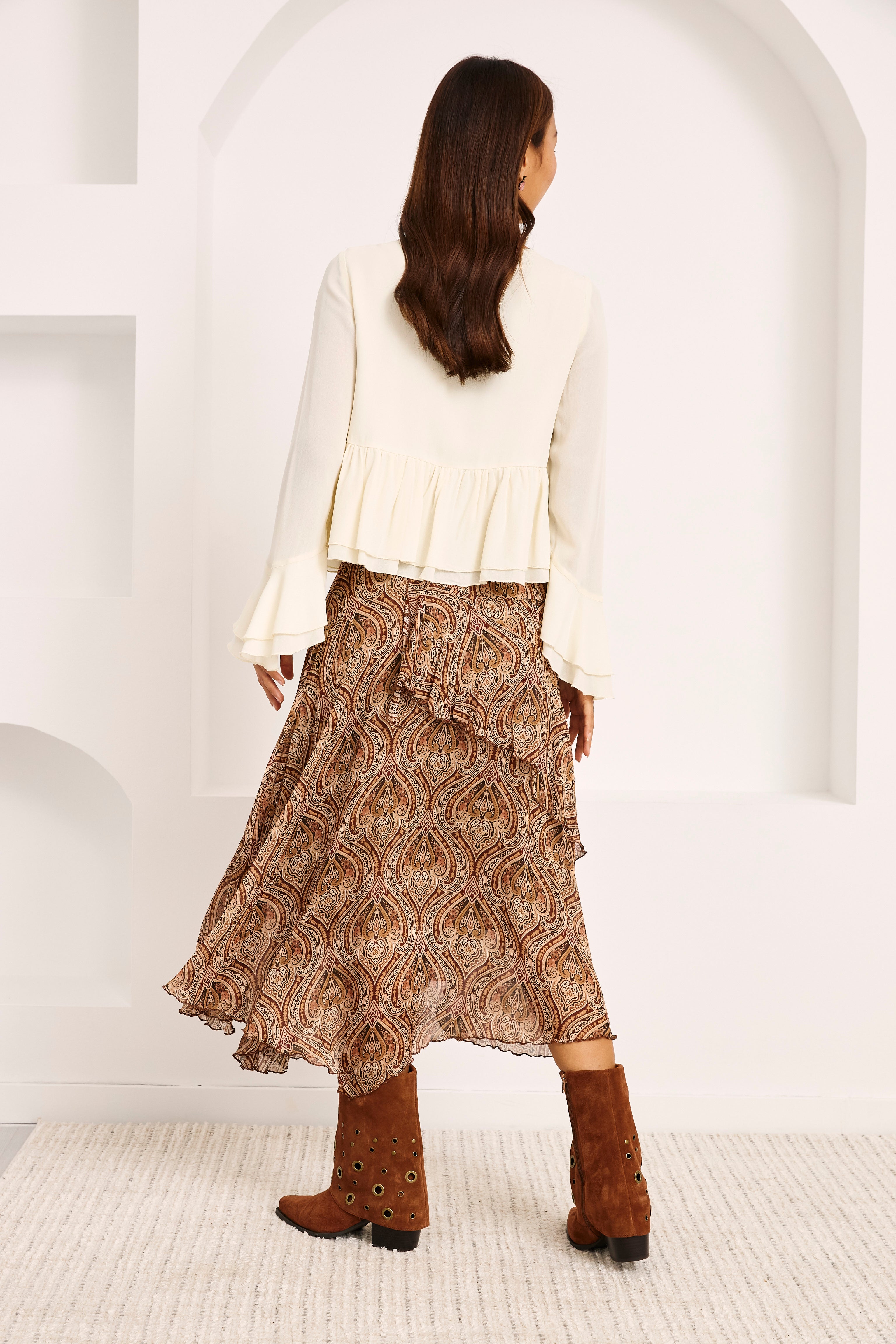 BLUSA VOLANTES Y BORDADOS - IVORY