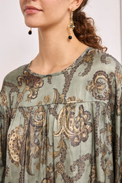 VESTIDO SEDOSO FLORES HERÁLDICAS - CAQUI