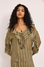 BLUSA PATTERN CENEFAS VOLANTES - CAQUI