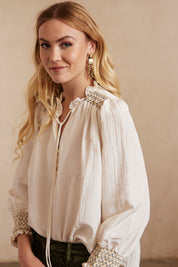 Long-sleeved blouse with elastic trim - ivory