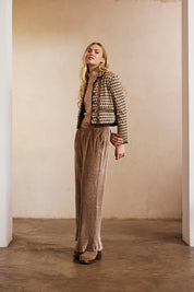 CHAQUETA CORTA EN JACQUARD - CAMEL