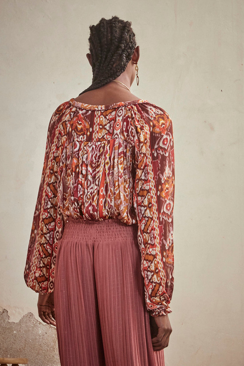 PRINTED LONG SLEEVE BLOUSE - MAGENTA