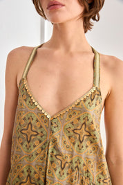 VESTIDO ESTAMPADO ESPALDA CINTA BORDADA - VERDE