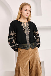 BLUSA MAO CENEFAS - NEGRO