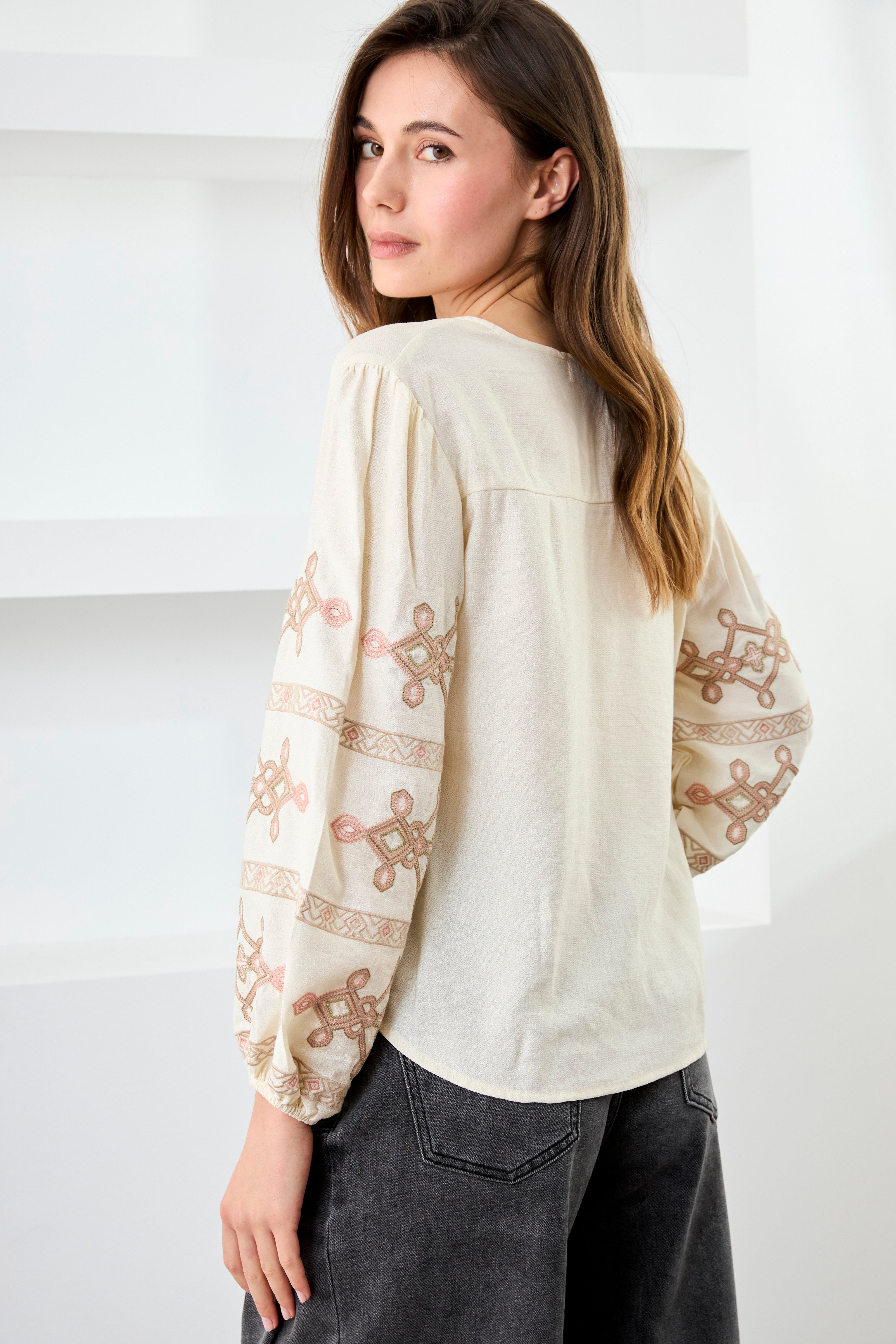 BLUSA MAO CENEFAS - IVORY - ECRU