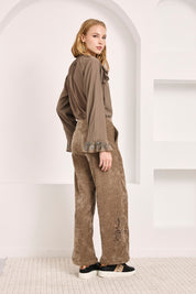 RUFFLED BLOUSE WITH JEWEL CUFFS - TAUPE - TAUPE