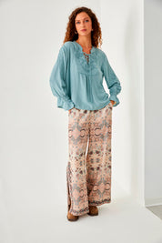 BLUSA CORSARIA BORDADOS - BLUE