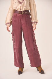 PANTALÓN ANCHO CARGO - BURGUNDY