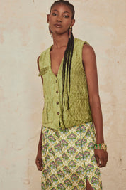 VEST WITH POCKETS - LIME