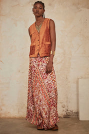 VEST WITH POCKETS - BRICK