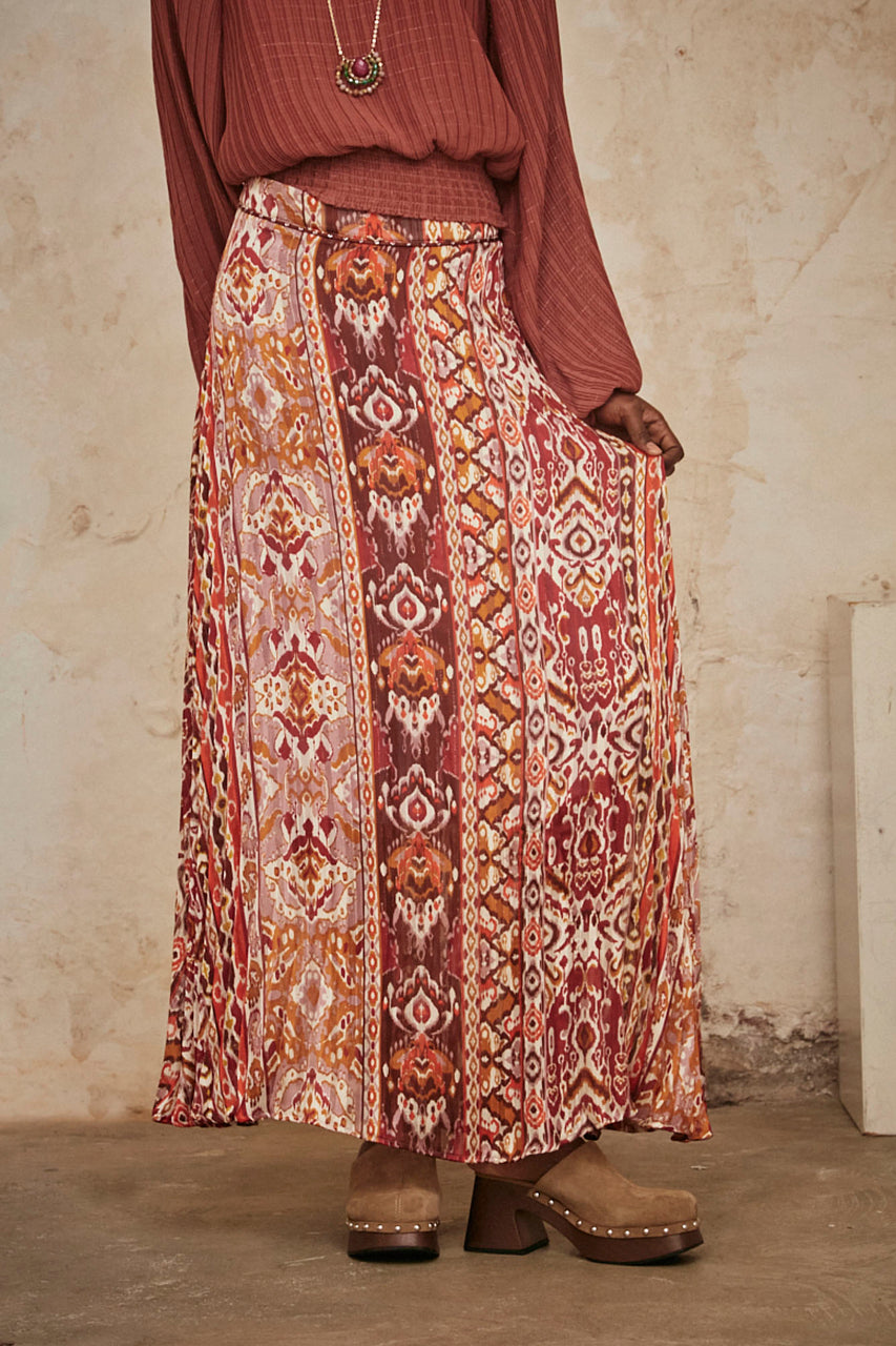 Long Printed Pleated Skirt - Magenta