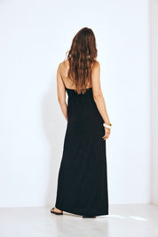 VESTIDO HALTER LARGO DE PUNTO CON TRENZA EN ESCOTE - NEGRO