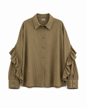 BLUSA VOLANTES ESPALDA BORDADA - CAQUI