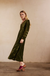 Long-sleeved long dress with matching lace - Khaki